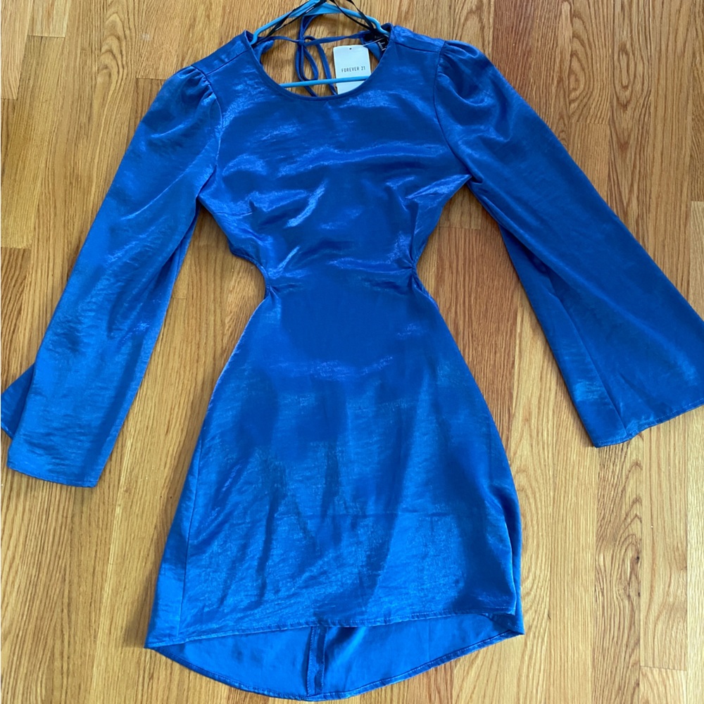 Forever 21 long sleeve cocktail dress